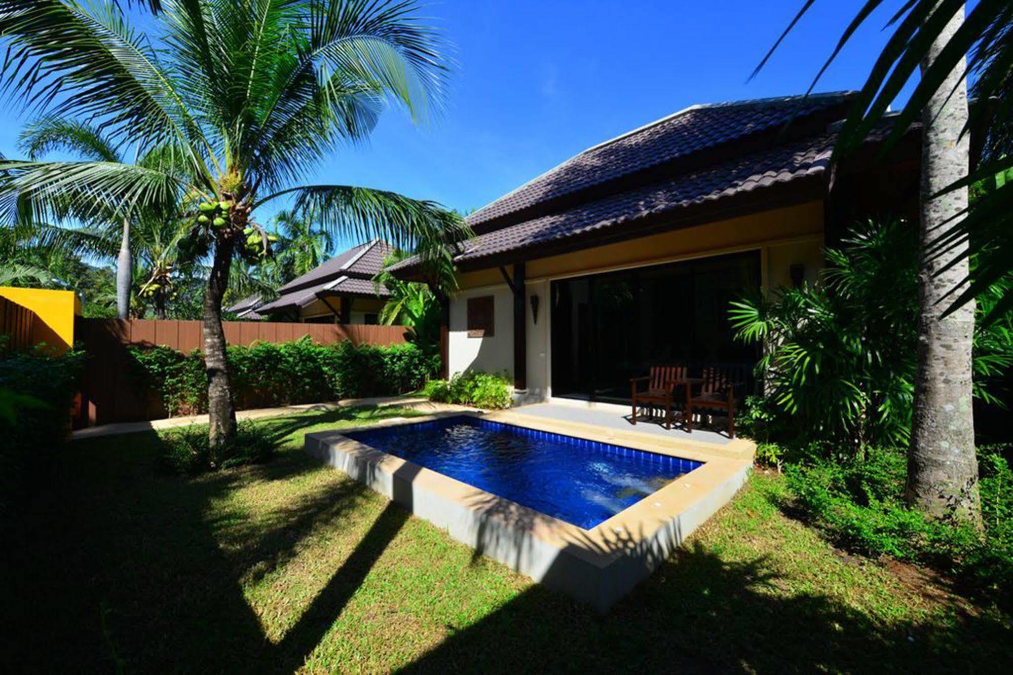 Naiharn Garden Vila *